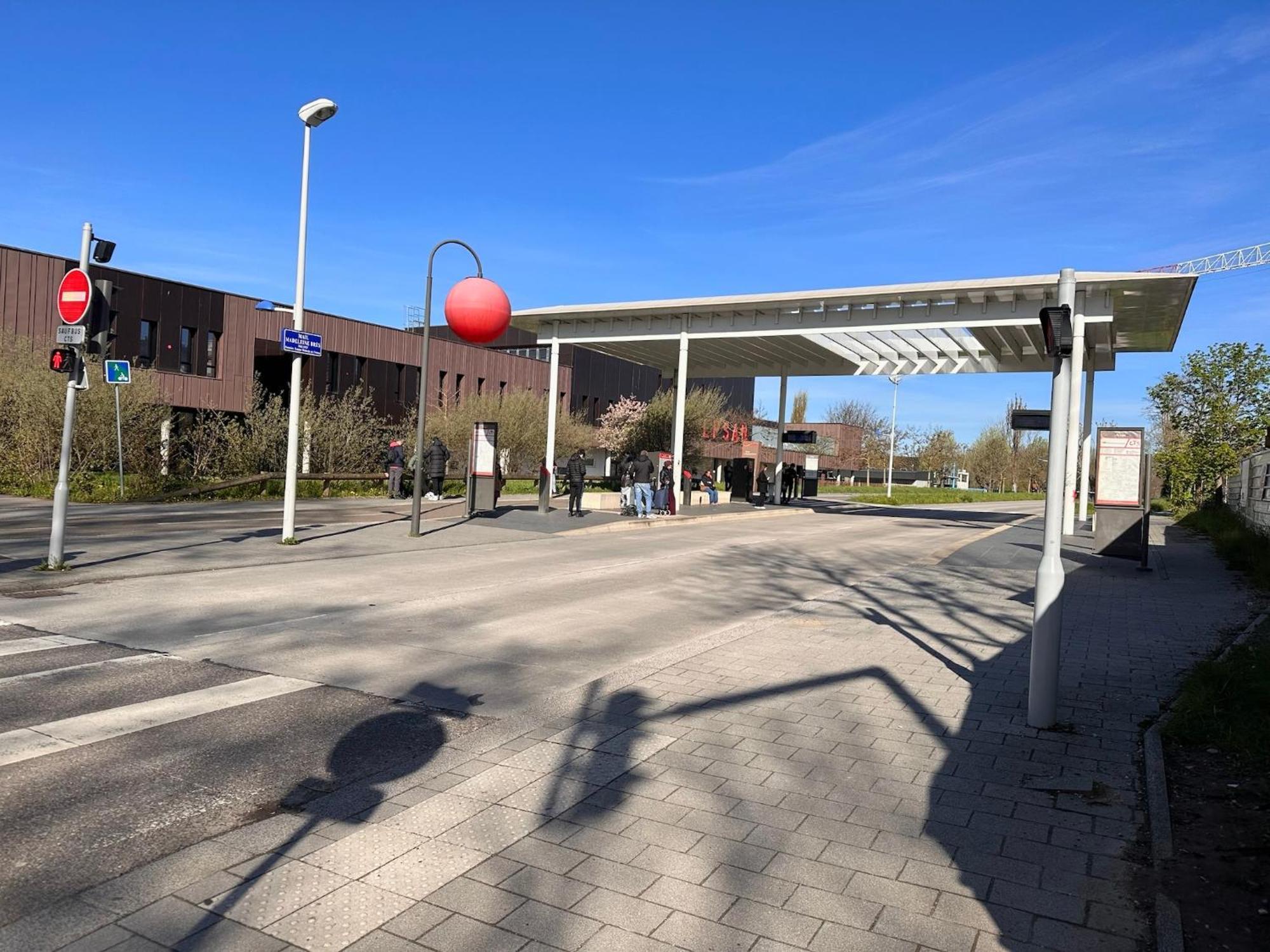 Grand Appart Neuf Lumineux, Parking Gratuit, 10 Min Centre Straatsburg Buitenkant foto